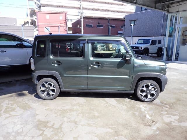 Car thumbnail 4