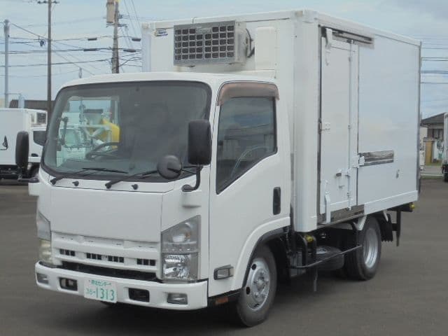 ISUZU
