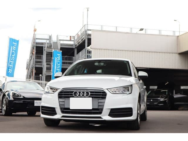 Car image 1