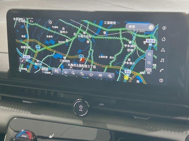 Car thumbnail 3