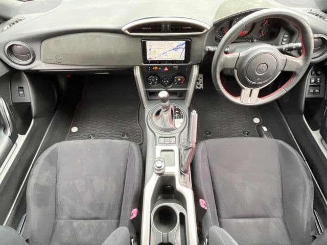 Car thumbnail 2