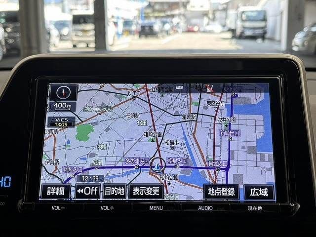 Car thumbnail 3