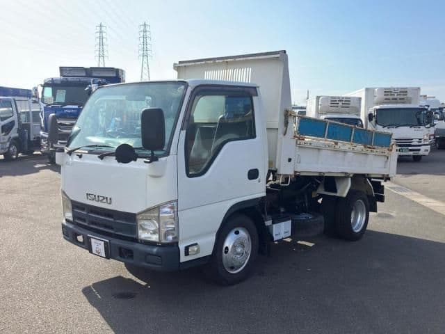 ISUZU