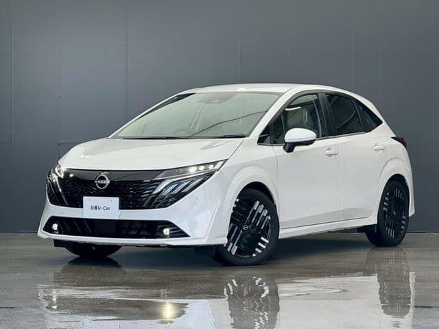 NISSAN