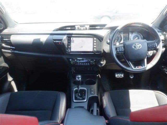 Car thumbnail 2
