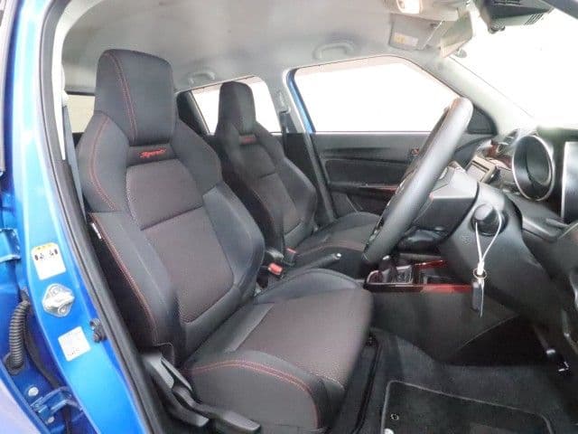 Car thumbnail 4