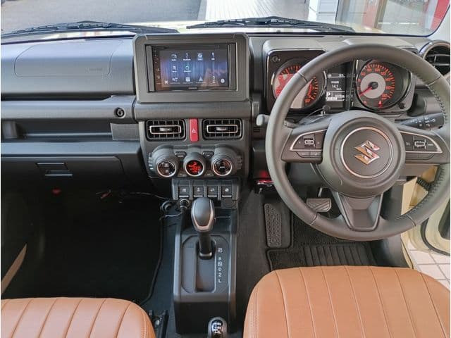 Car thumbnail 2