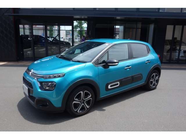 Car thumbnail 3