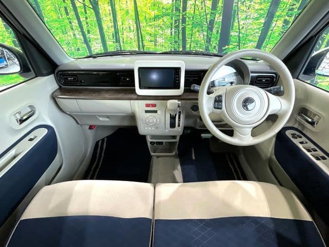 Car thumbnail 2