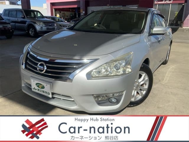 NISSAN