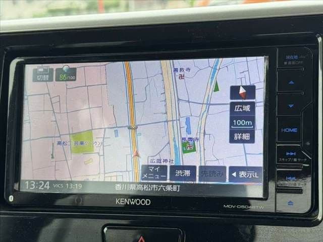 Car thumbnail 3