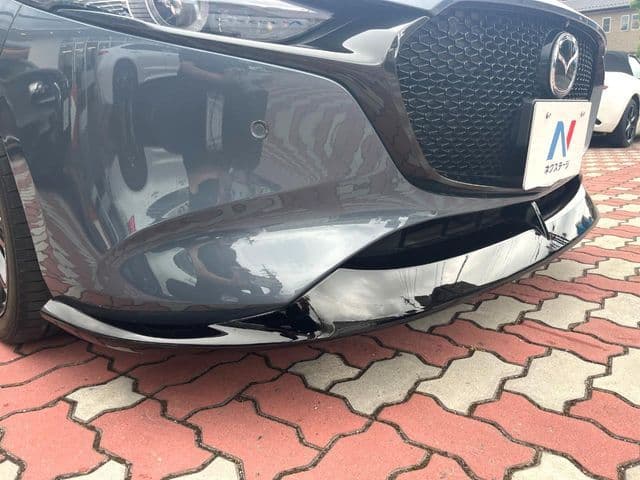 Car thumbnail 4