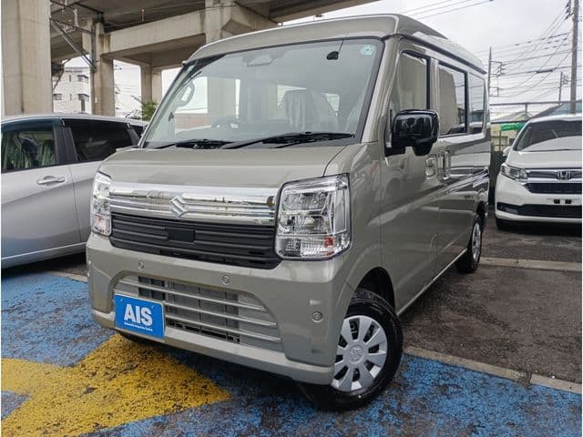 SUZUKI
