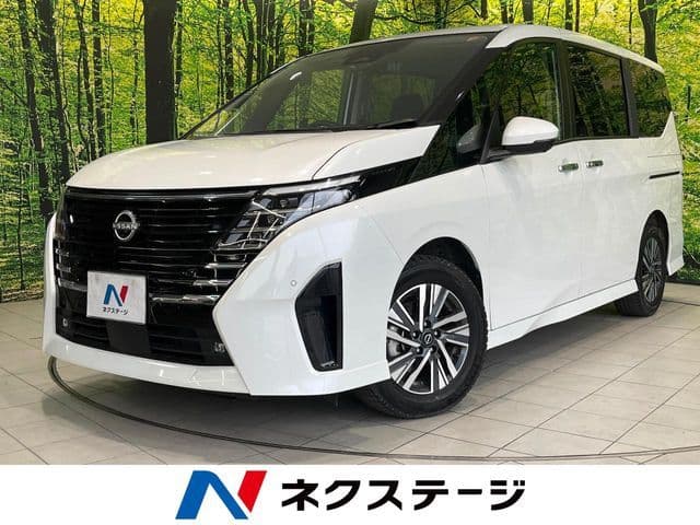 NISSAN