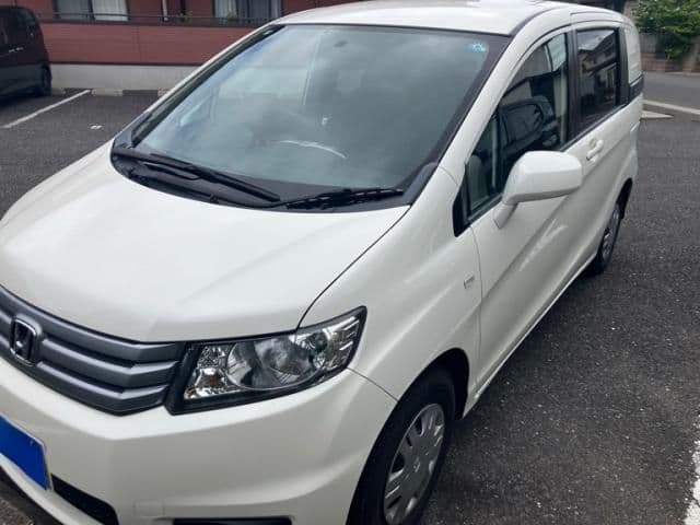 Car thumbnail 4