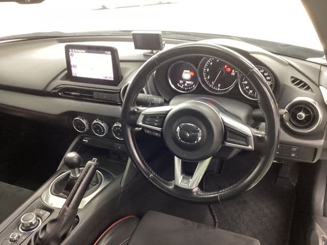 Car thumbnail 2