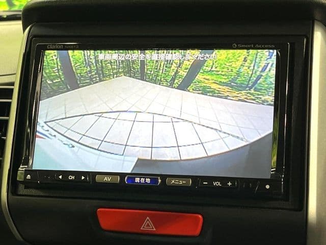 Car thumbnail 4