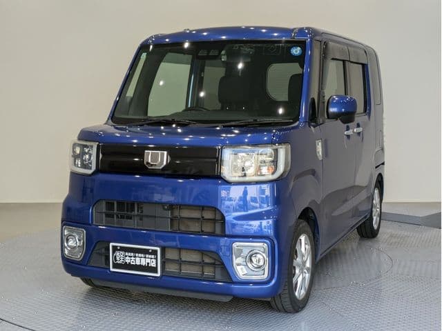 Car image 1
