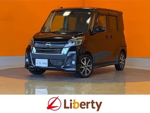NISSAN
