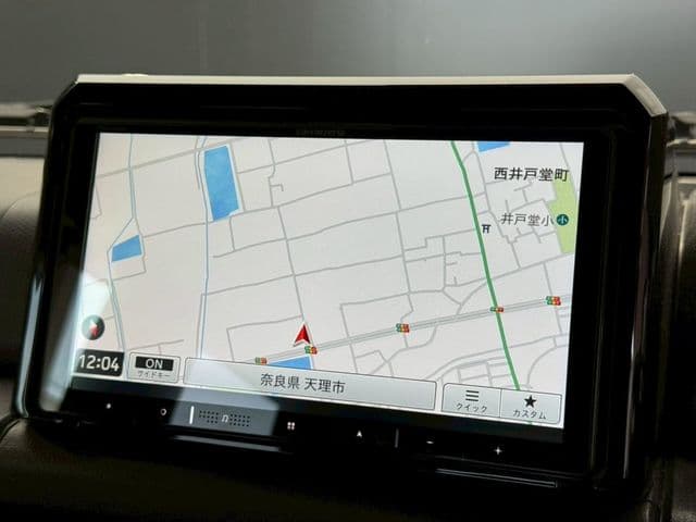 Car thumbnail 4