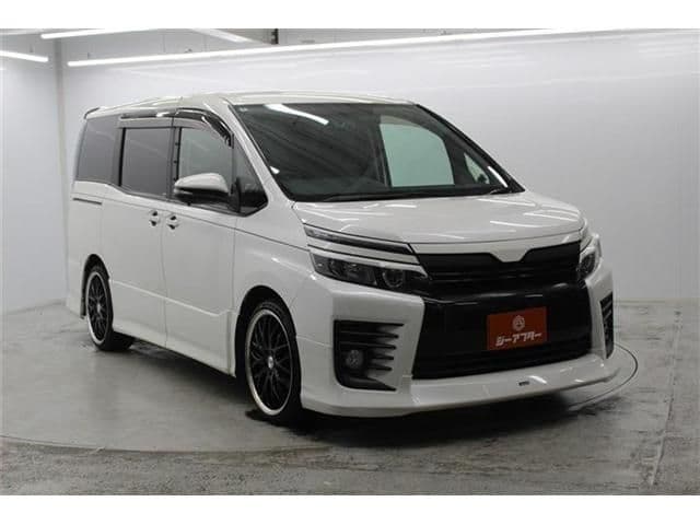 Car thumbnail 3