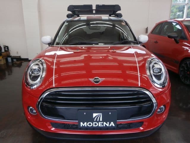 Car thumbnail 3