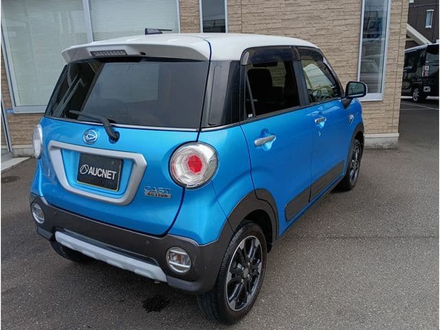Car thumbnail 2