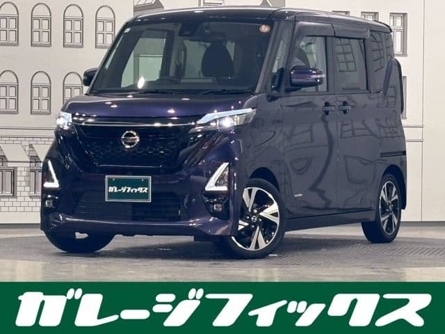 NISSAN