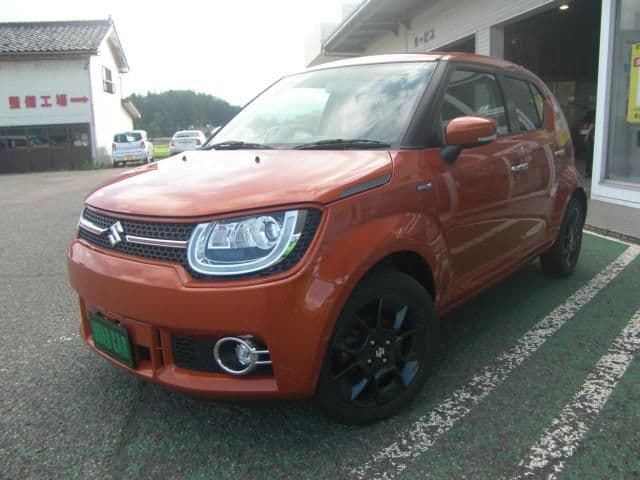 SUZUKI