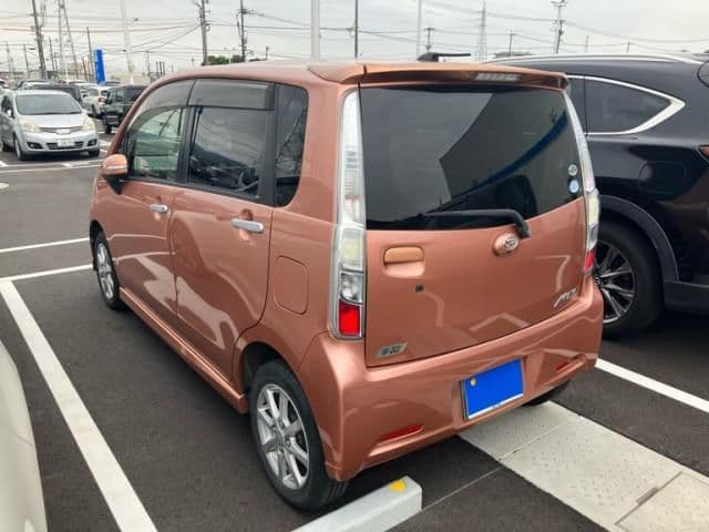 Car thumbnail 4