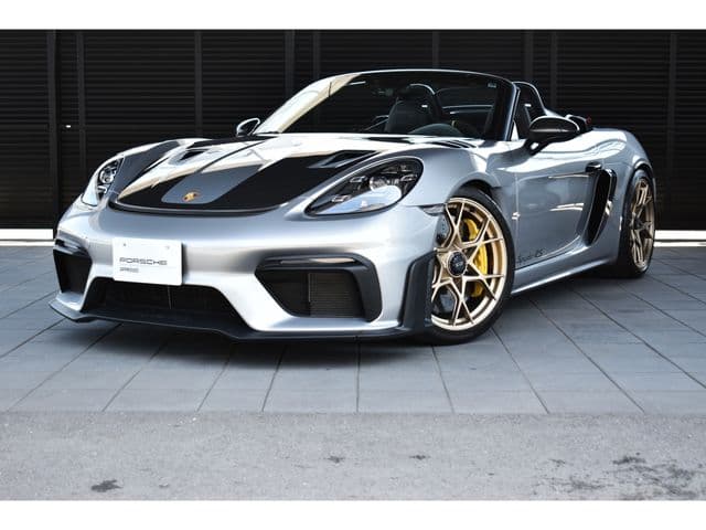 PORSCHE