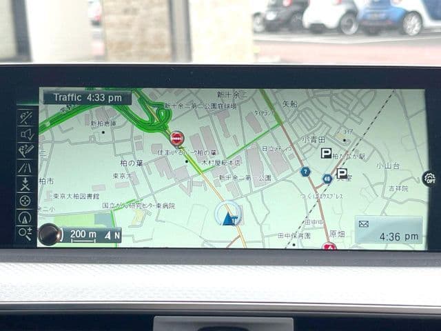 Car thumbnail 4