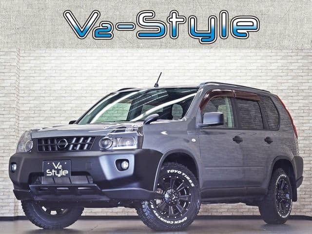 NISSAN