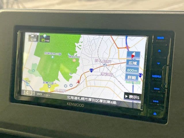 Car thumbnail 4
