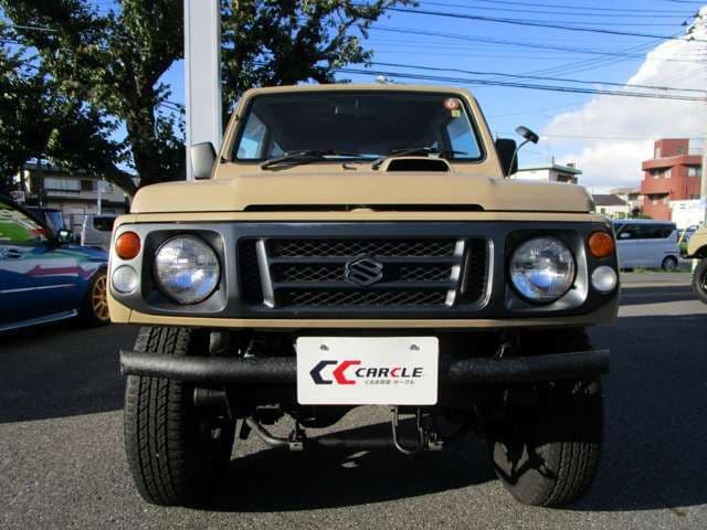 Car thumbnail 4