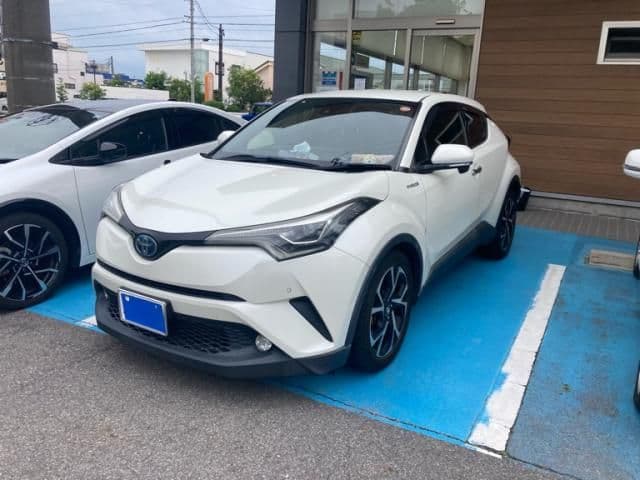 Car image 1