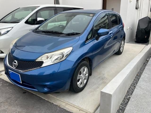 Car image 1