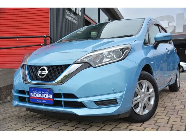 NISSAN