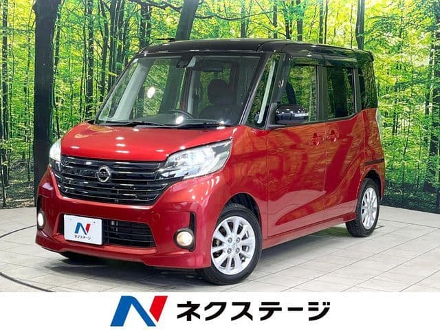 NISSAN