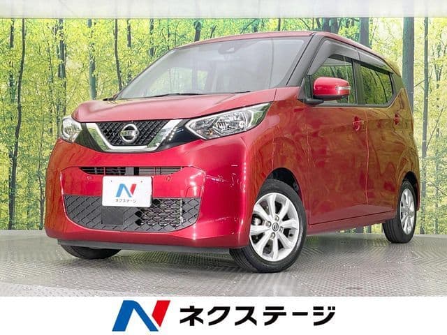 NISSAN