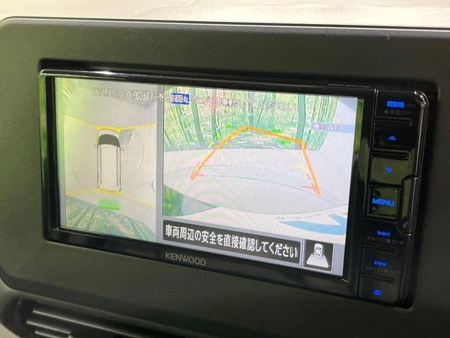 Car thumbnail 4