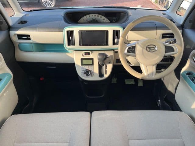 Car thumbnail 2