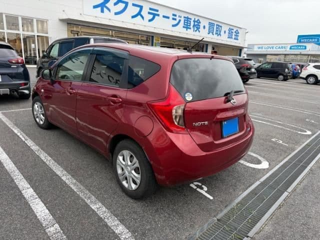 Car thumbnail 2