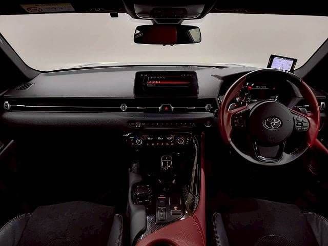 Car thumbnail 3