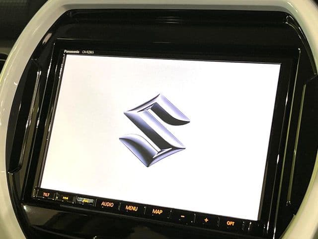 Car thumbnail 4