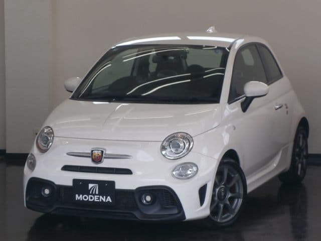 Car image 1
