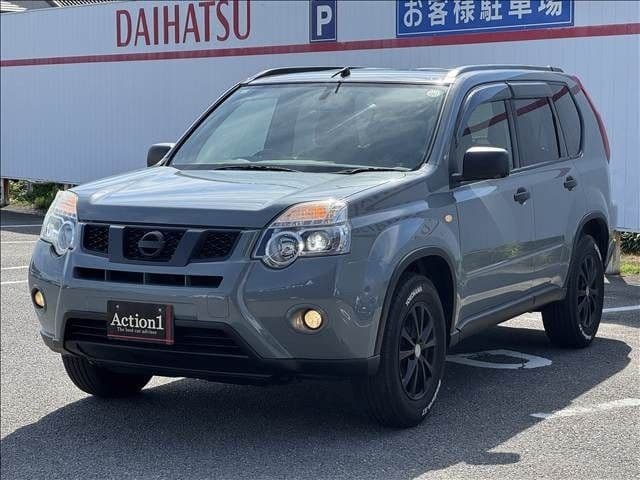 NISSAN