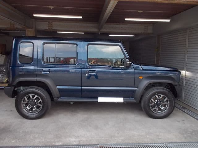 SUZUKI