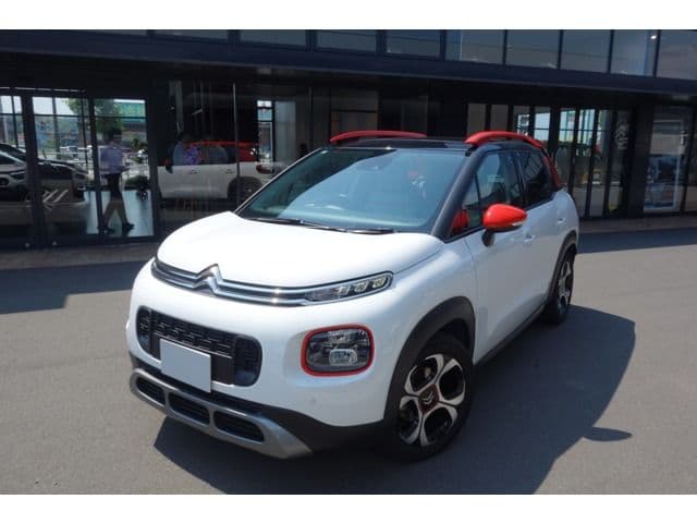Car image 1