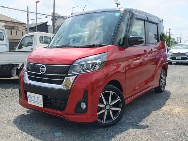 NISSAN